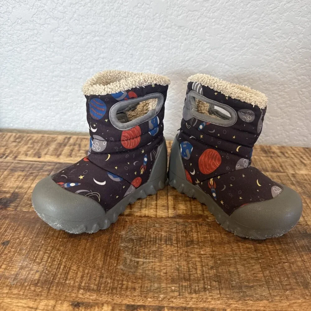 Bogs Boots Rebound B-MOC Snow Adventure Size 7 Toddler Space Moon Planets Rocket